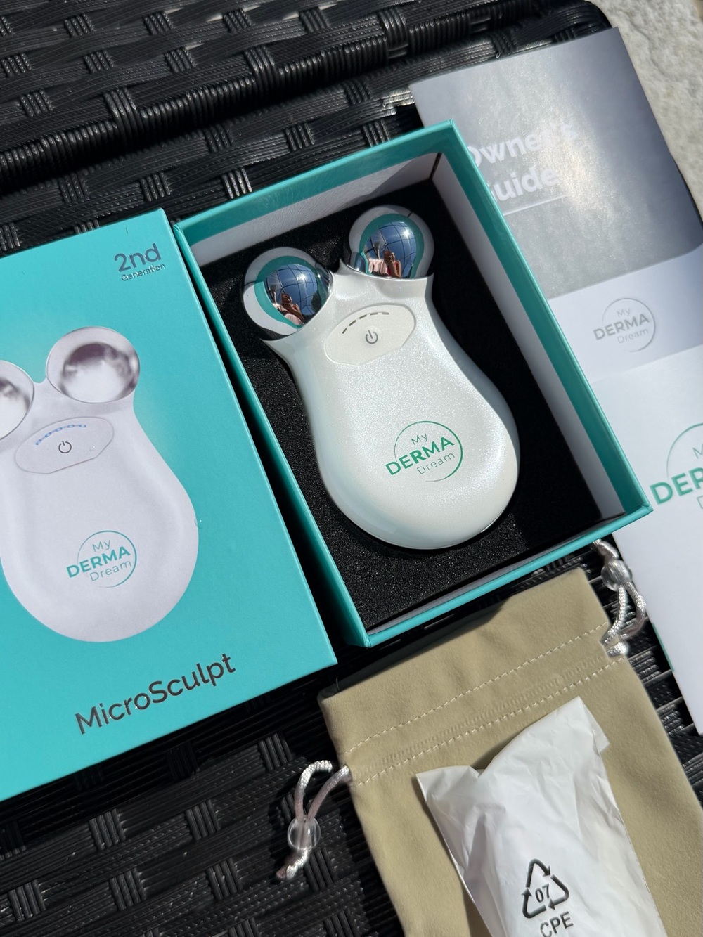 My Derma Dream MicroSculpt 2nd Gen Microcurrent Facial Sculpting Device – New